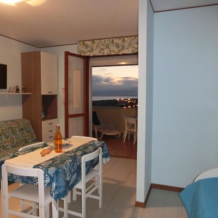 Residence Itaca Bibione Exterior photo
