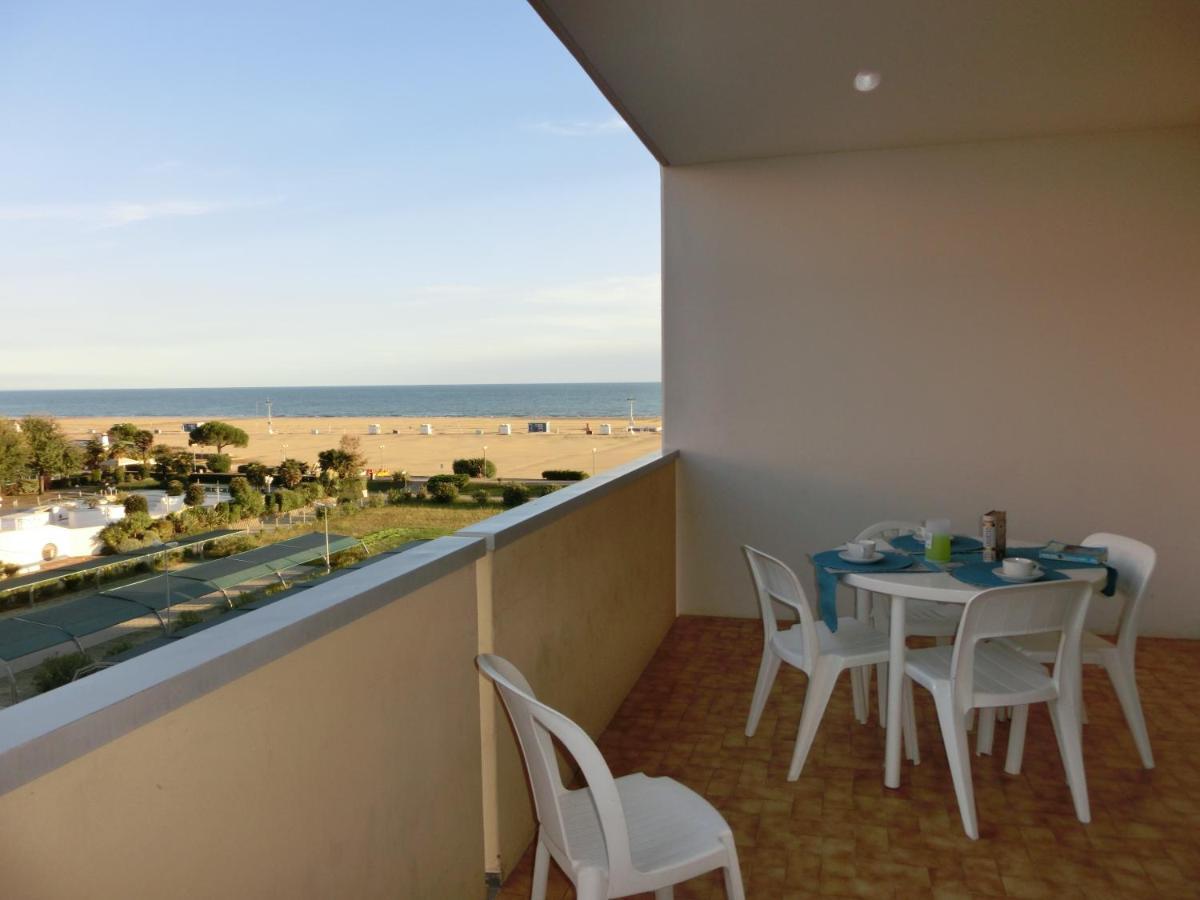 Residence Itaca Bibione Exterior photo