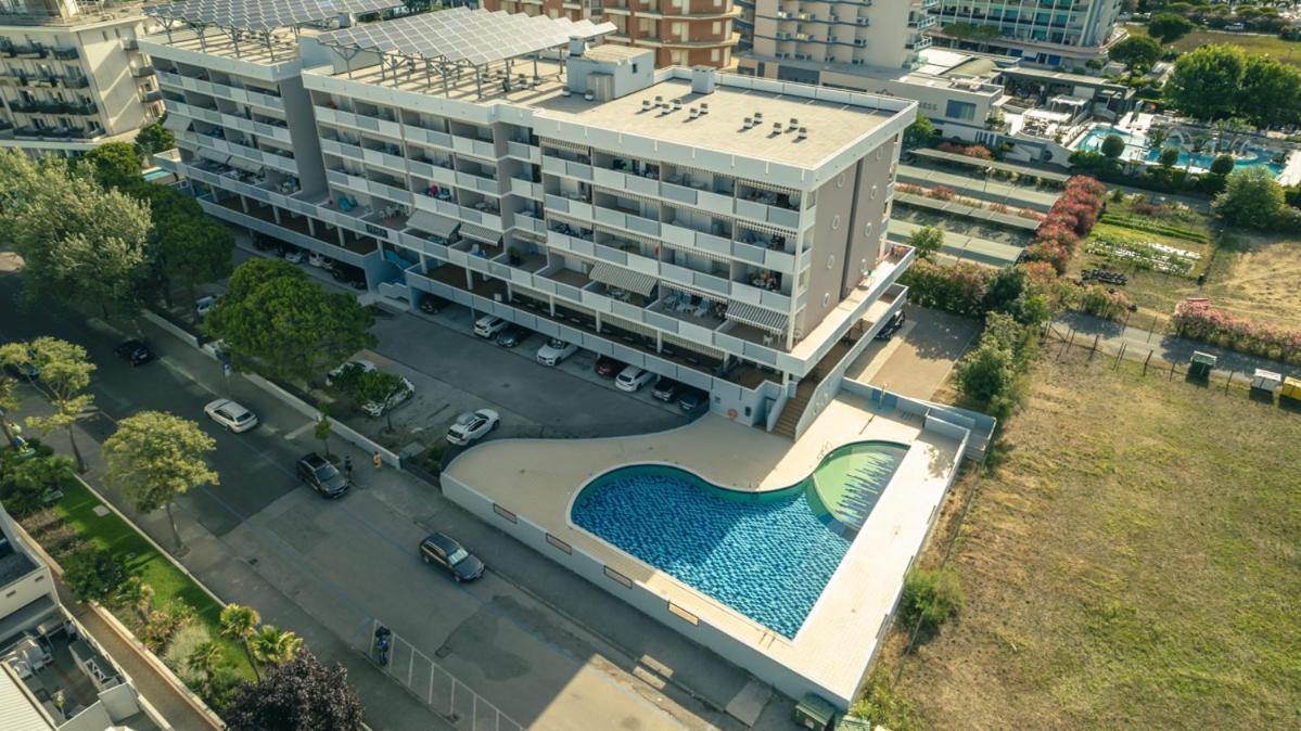 Residence Itaca Bibione Exterior photo