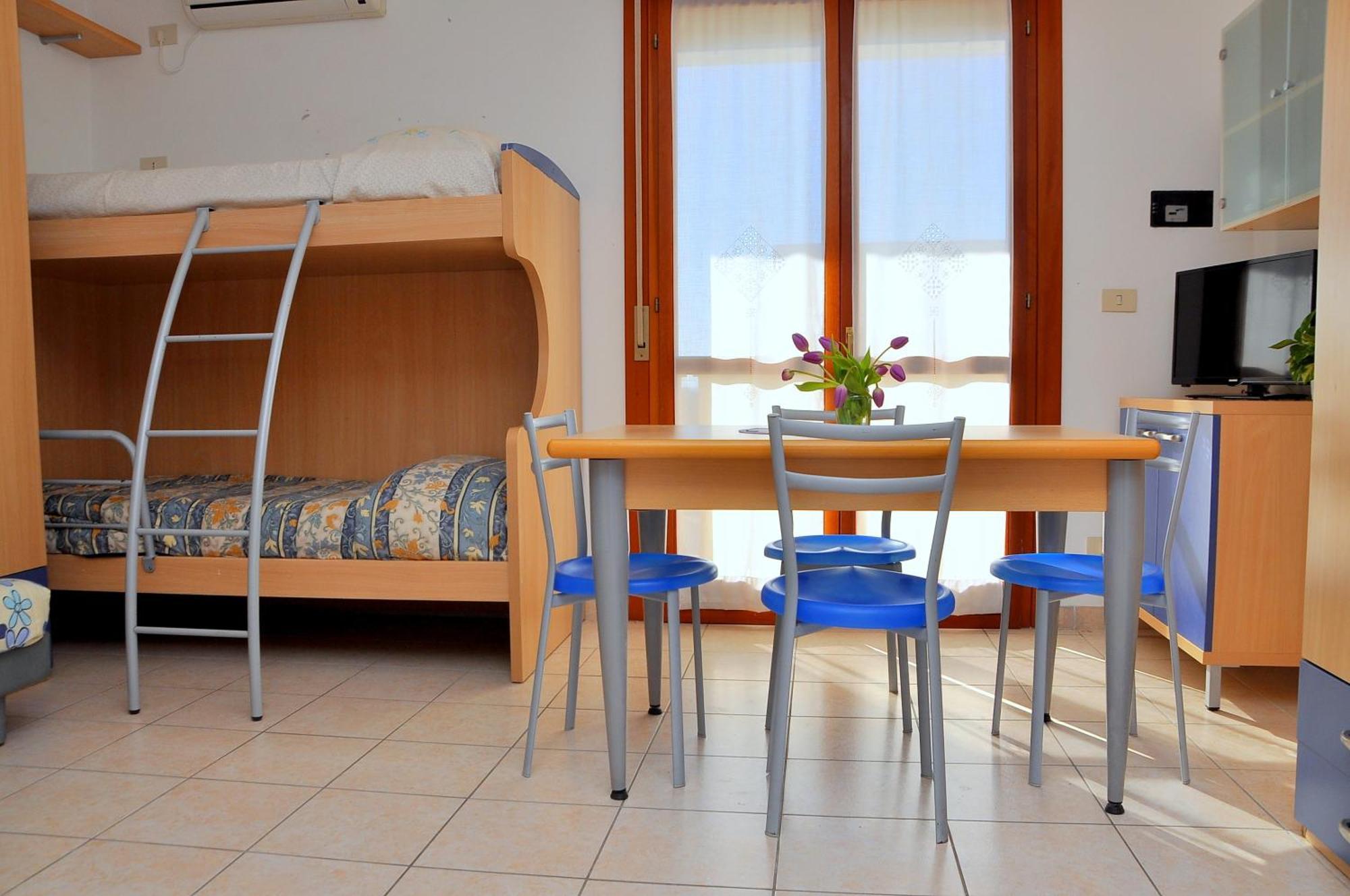 Residence Itaca Bibione Exterior photo